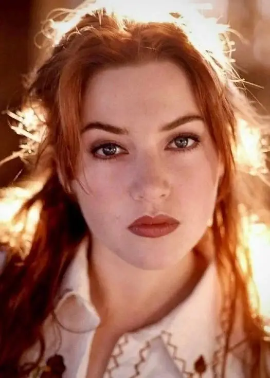 Ümraniye Escort Üniversiteli Lolita Sevgilisi ile Kamera Önünde Sikişiyor