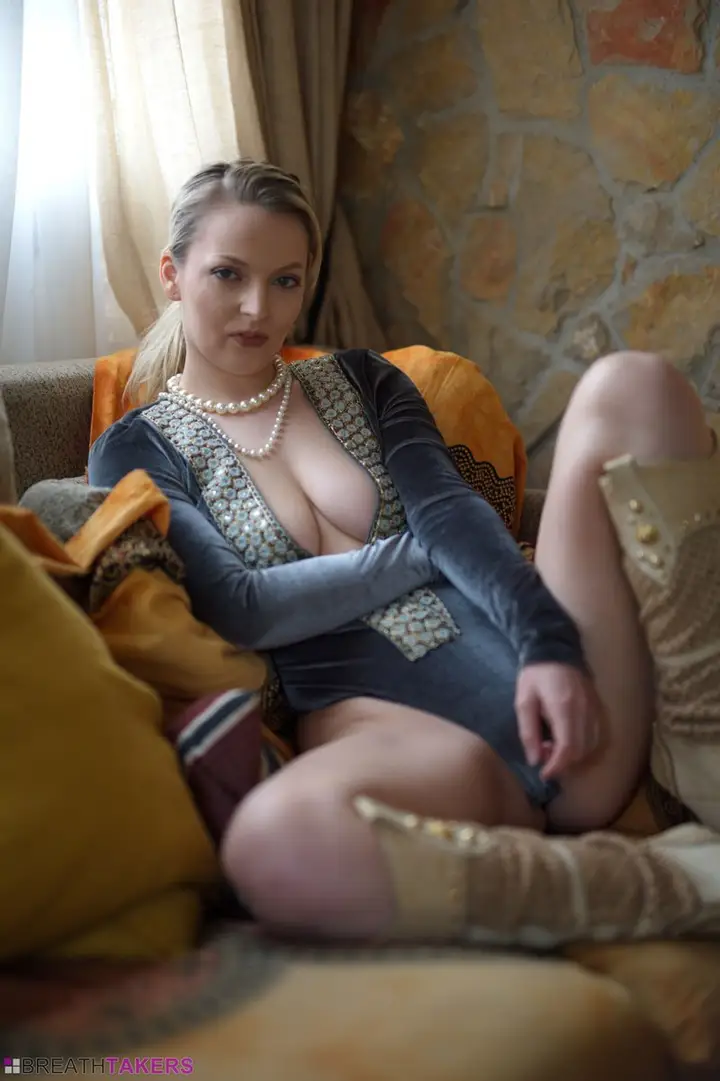 Tuzla Escort  Çıtır Kız